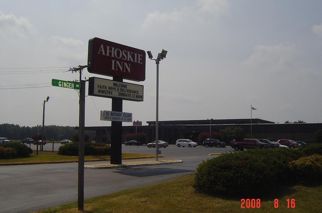 Motel Ahoskie Inn 2*